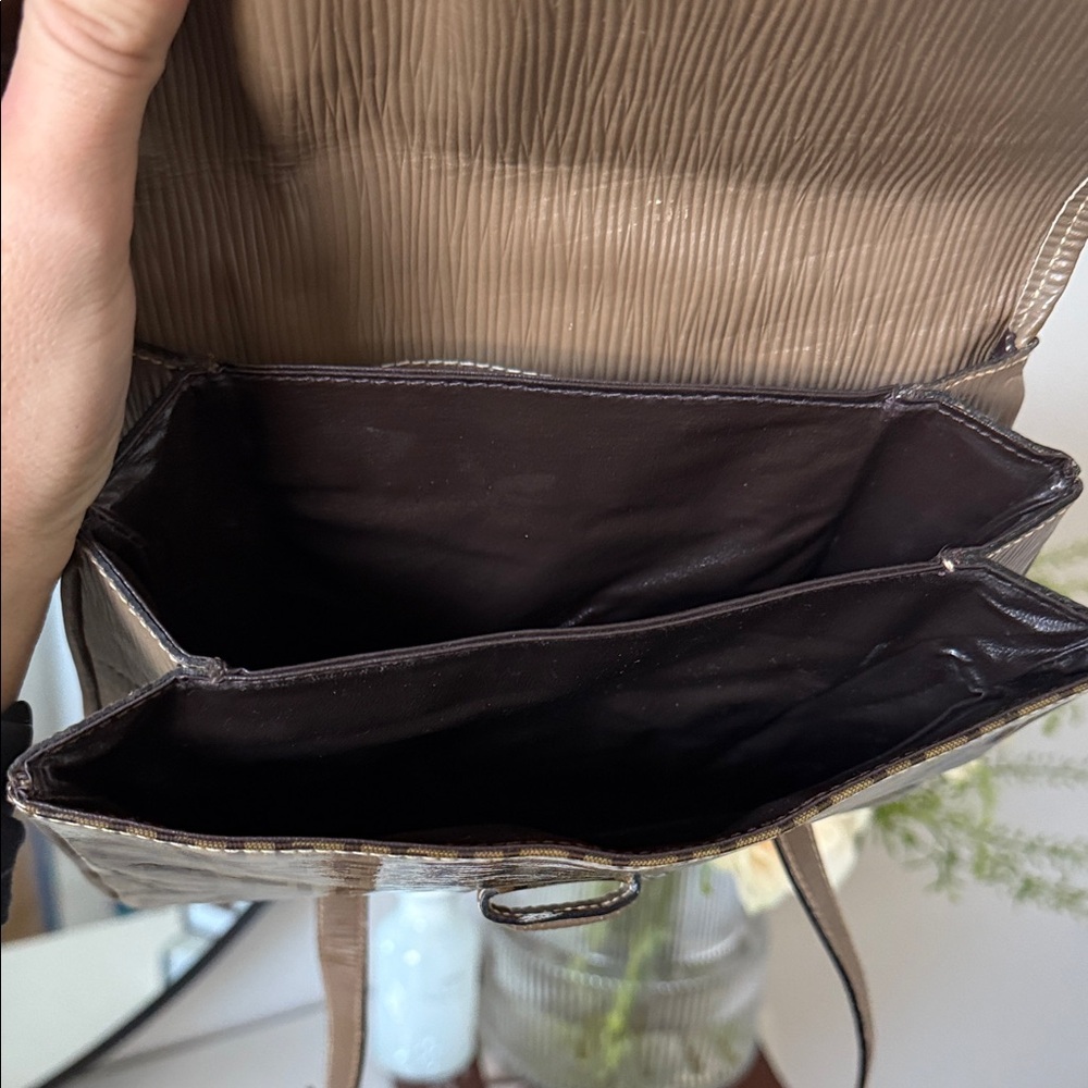 Fendi Tan Monogram Shoulder Bag - Picture 6 of 9